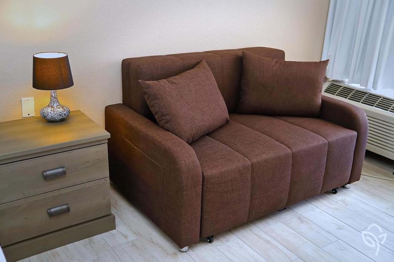Hotel Banyan & Microsuites Kissimmee